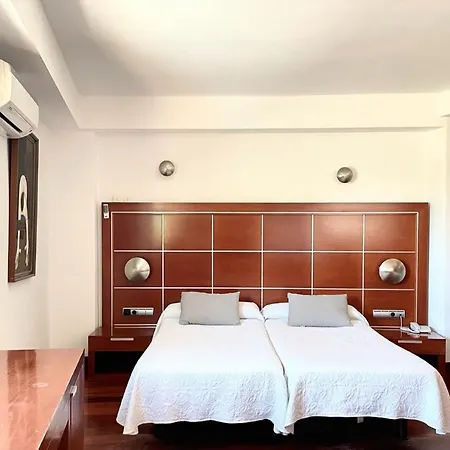 Otel Acinipo