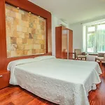 Hotel Acinipo 4*