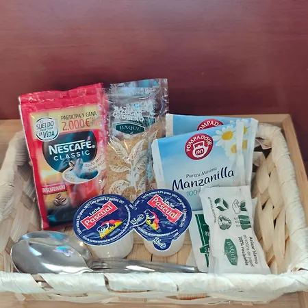 Готель Acinipo