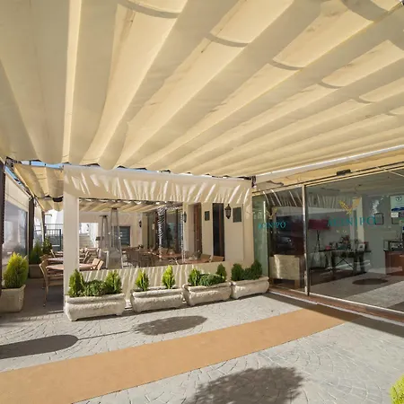 Ξενοδοχείο Acinipo 4*